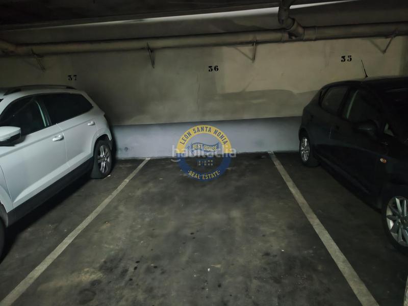 Foto 63a300b6-563d-45e1-b50b-ba9456adfacd. Rent apartment with heating parking in San Claudio - La Chantría León