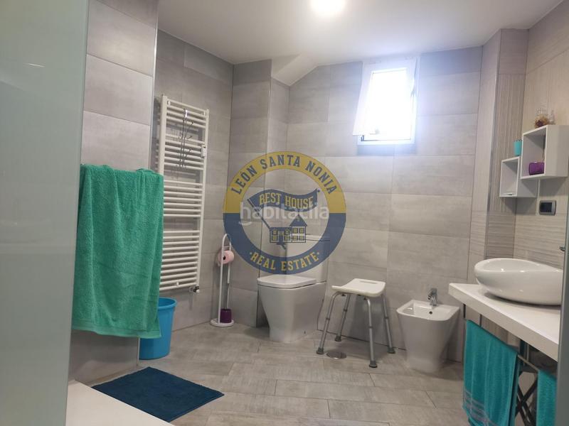 Foto ee0c16b2-3670-42bd-9f9e-50a9ebf40b70. Pis amb calefacció a Centro Ciudad León