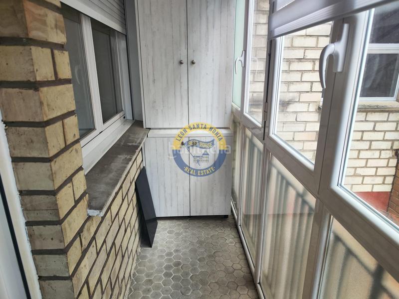 Foto bbbe57ce-aabb-4553-811a-d74b09589657. Alquiler piso apartamento en alquiler en el centro . en León