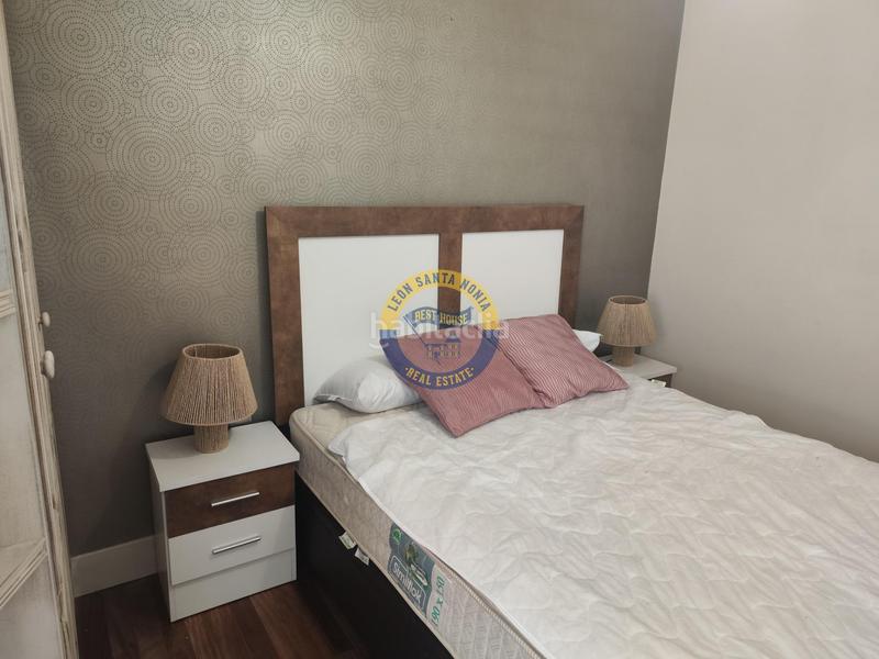 Foto d6b97032-67b1-470f-888a-4eabf048f855. Miete etagenwohnung mit heizung in Centro Ciudad León