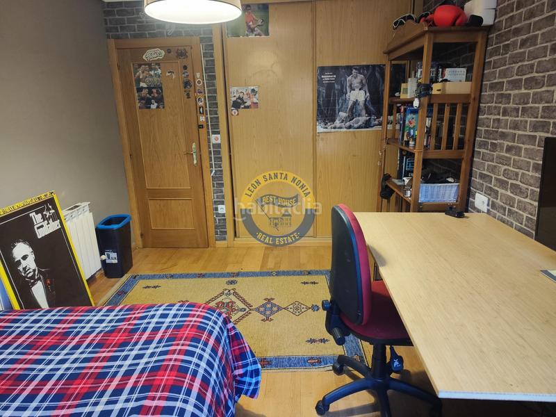 Foto 0b11d7a1-f282-417c-aeb5-88ad748829d6. Chalet mit heizung parking in Villaquilambre