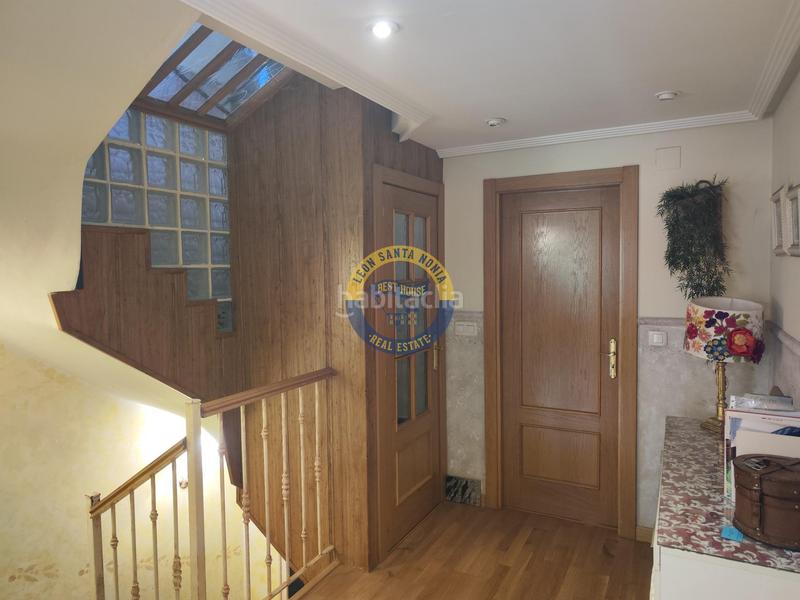 Foto 19e8c77c-3961-460e-9bc5-f9593ed77aea. Chalet mit heizung parking in Villaquilambre