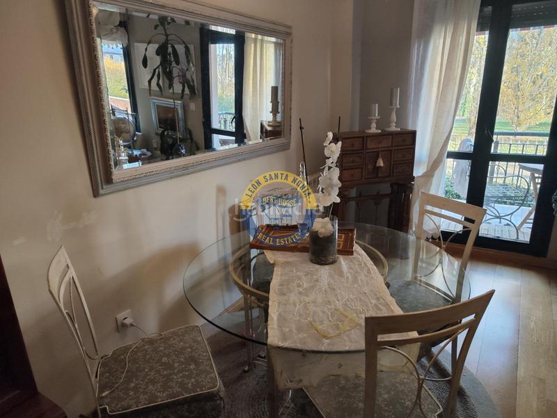 Foto 40cb513d-7dd0-4eca-8380-16112f894d83. Chalet mit heizung parking in Villaquilambre