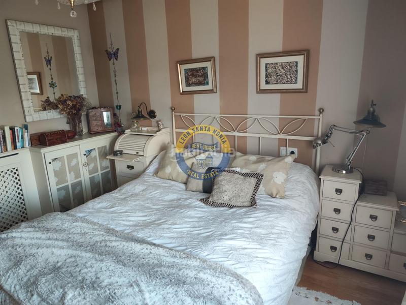 Foto c30267db-4e8f-4e0d-aa87-e999dd02c6cd. Chalet mit heizung parking in Villaquilambre