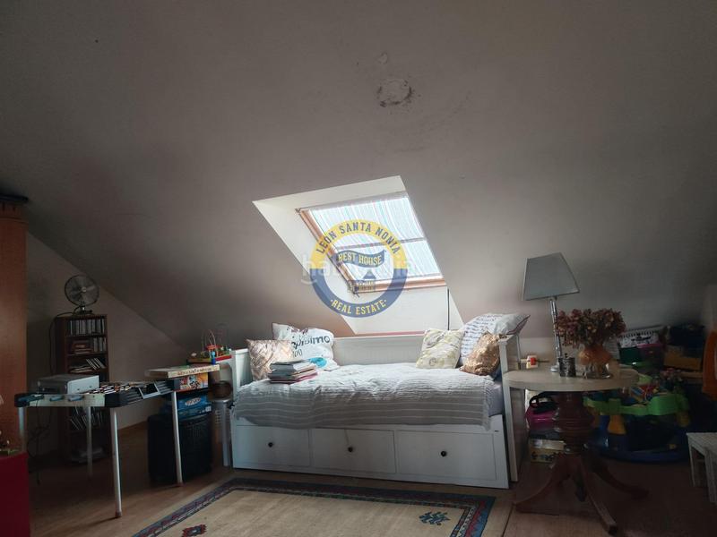 Foto ea2913c9-f8e6-4f8b-b965-f7990fb6b09d. Chalet mit heizung parking in Villaquilambre