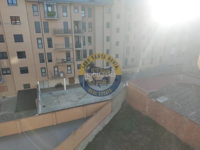 Foto 22c4eec3-15ba-4f9c-8336-8d746b5a2b21. Alquiler piso apartamento en alquiler en la chantría. en León