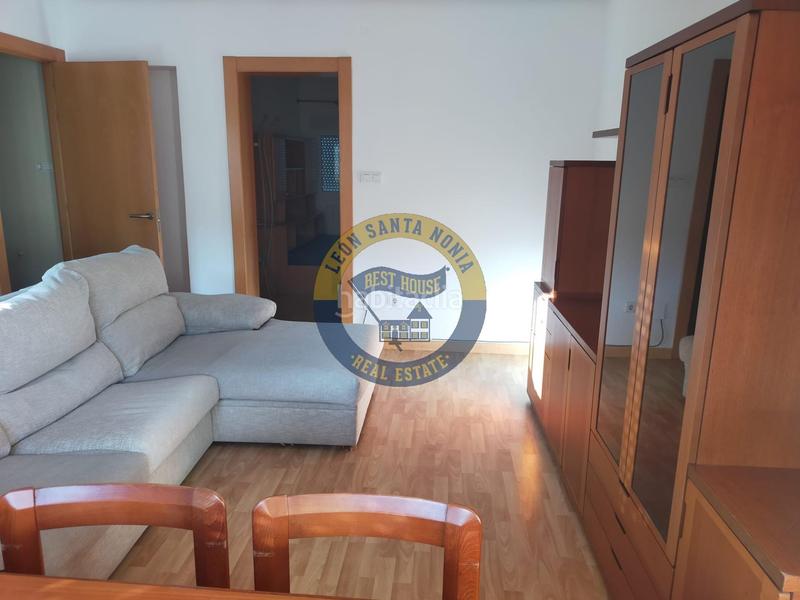 Foto 5cb064ae-3f0f-436c-bad4-5d5871ff2197. Location appartement avec chauffage dans La Lastra León