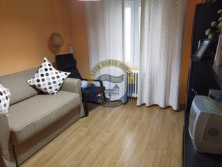 Etagenwohnung in San Claudio - La Chantría. Piso en buen estado a la venta en la chantría.