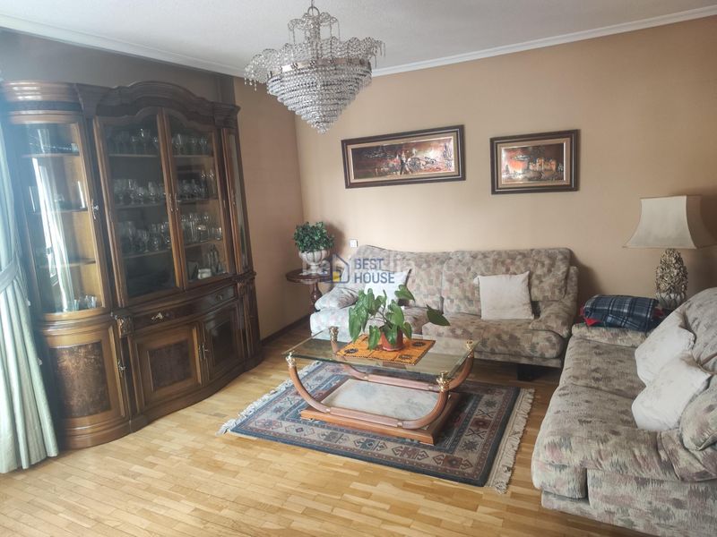 Foto 3b85fe2e-84df-4832-b709-31630e2699be. Piso  en venta en la chantria. en San Claudio - La Chantría León