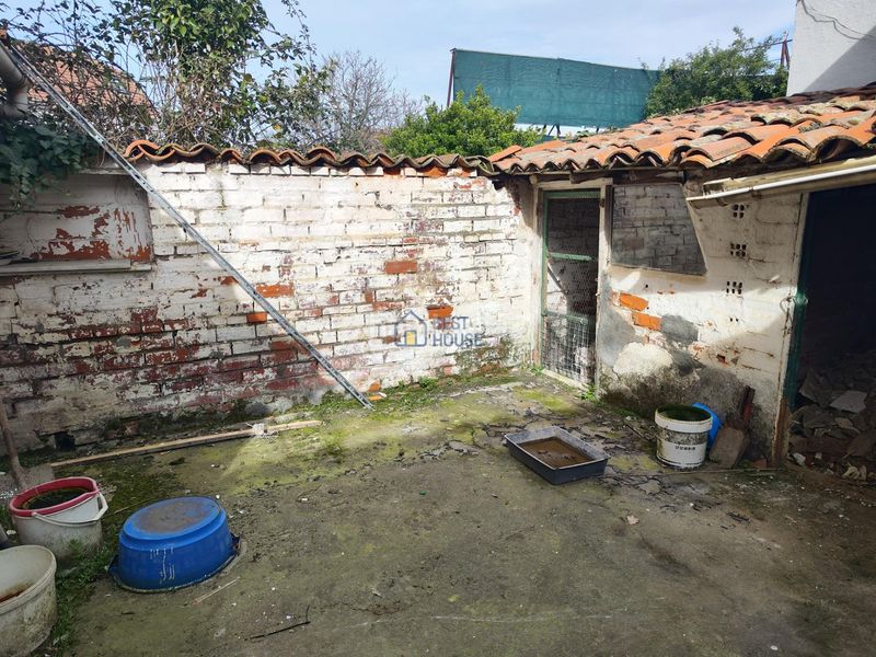 Foto 1507c3fb-ab99-4c1a-9e60-6fdaff149cea. Casa amb calefacció a Puente Castro León
