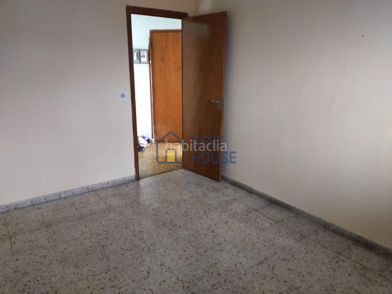 Foto 81eead79-5476-4d4b-80d4-336843a00515. Pis a Armunia León