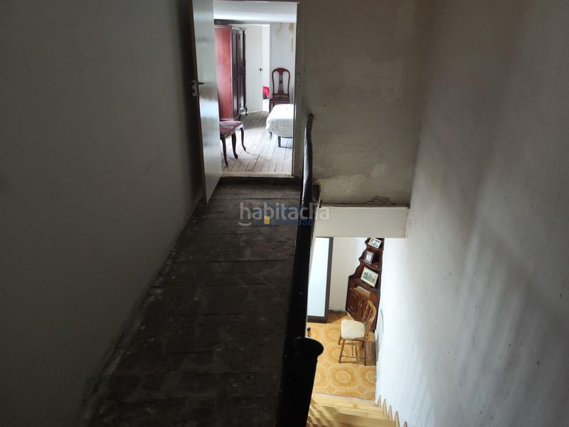 Foto df7c17e0-4c1d-4a61-bb91-a54f1f490f7f. Casa amb calefacció a Armunia León