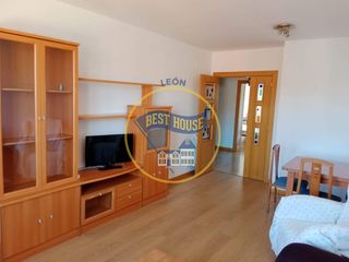 Apartament a Villaquilambre. Apartamento a la venta en villaobispo de las regueras.