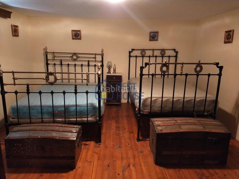 Foto 165ea263-84e7-420a-a51a-f883b77edab8. Casa a Boñar