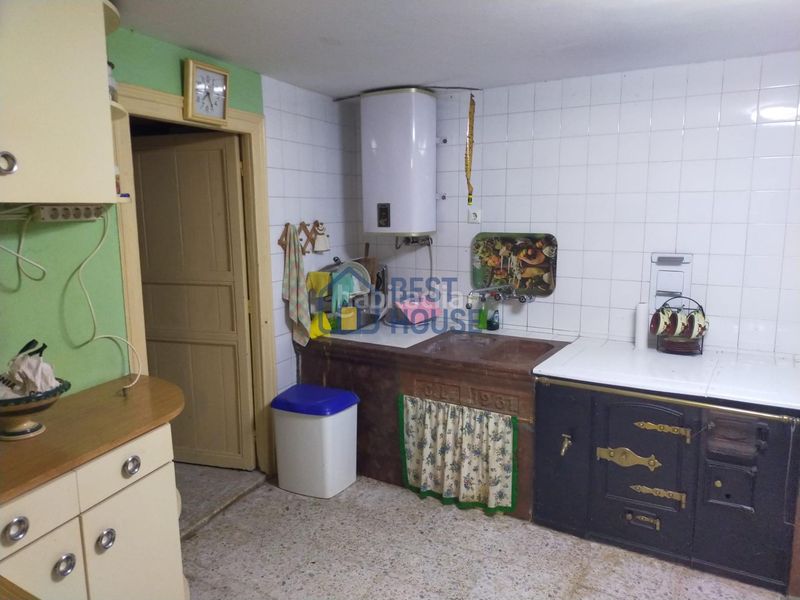 Foto 68a21987-8962-448e-aa0e-8aea0eabffdb. Casa a Boñar