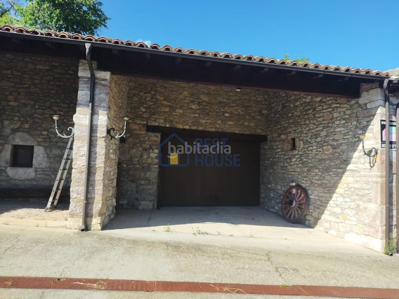 Foto 692d4098-e554-4433-89e9-20ff2f3d2be4. Casa a Boñar