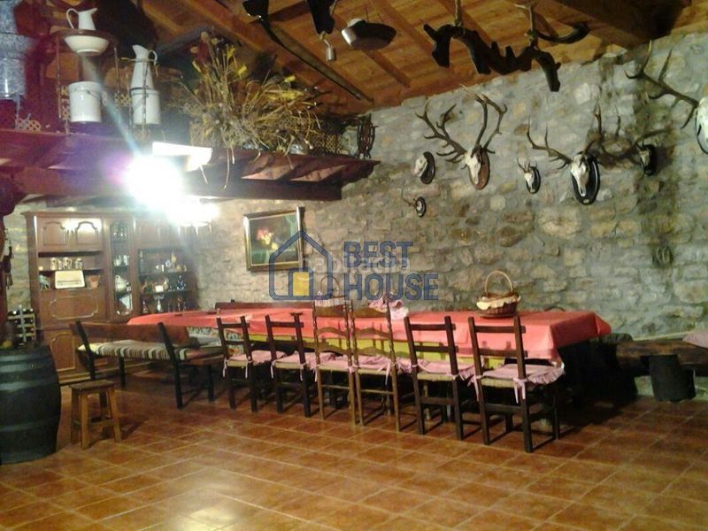 Foto bd9cccd3-2231-4e28-af89-2bb78ed5b022. Casa a Boñar