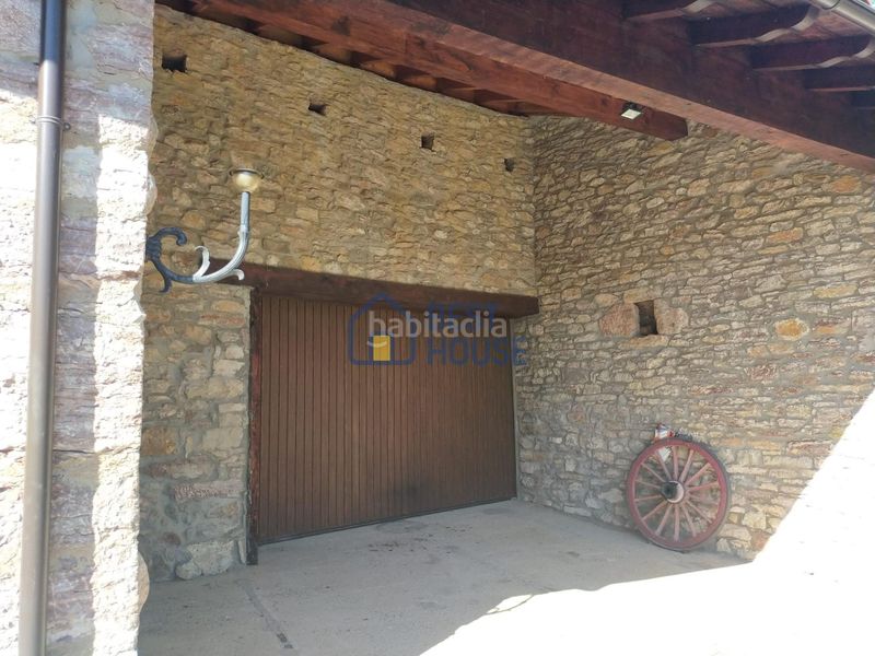 Foto da9f4cf1-dd92-49e7-ad3f-0505e0eee746. Casa a Boñar