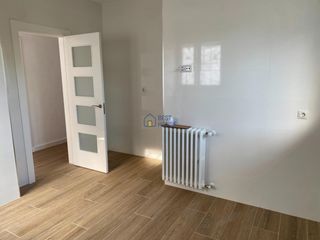 Casa a Trobajo del camino. Casa en venta en trobajo del camino.