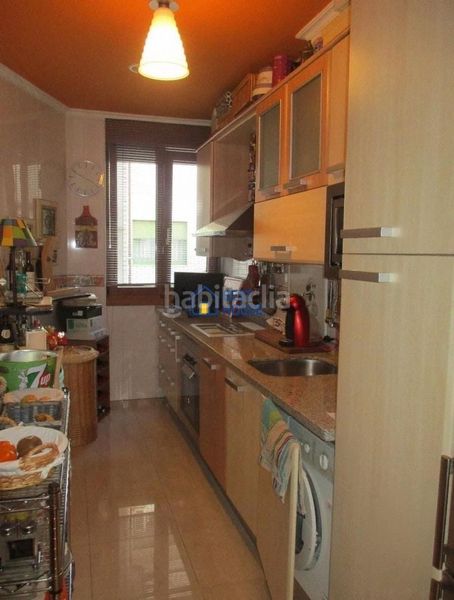 Foto 7127545c-82f8-4b1a-8ba7-4ed0e4ea2495. Apartament amb aparcament a Centro Ciudad León