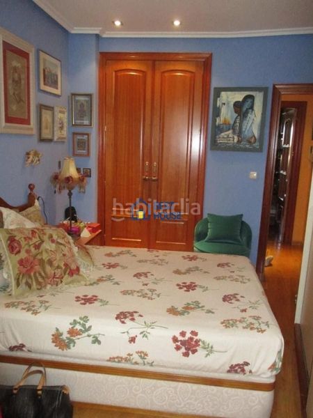 Foto a7275f60-28bd-4a99-ad1a-6068c0344a29. Apartament amb aparcament a Centro Ciudad León