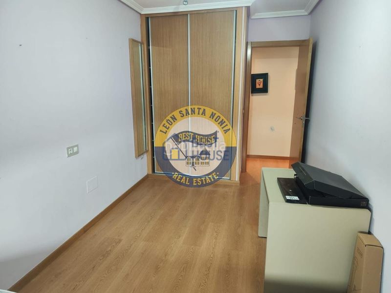 Foto 0d0c2380-e239-4a0f-9f5c-3f964b967d1b. Piso  a la venta en Armunia. en Armunia León