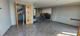 Haus in Onzonilla. Casa a la venta en vilecha.