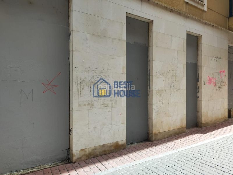 Foto c980bc02-32b6-449f-a161-941fc5c1c764. Business premise in Casco Antiguo León