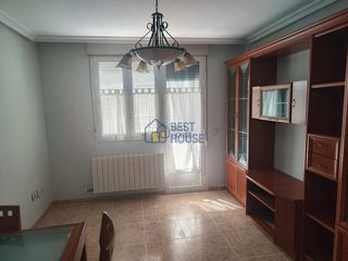 Apartment in Trobajo del camino