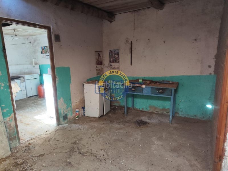Foto 65781240-f23e-4a13-80b5-0a82223bb117. Casa a Valdevimbre