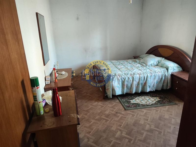 Foto fdb57395-14f9-42f1-a55f-865f7842aef9. Casa a Valdevimbre