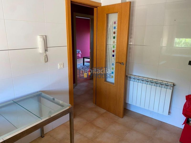 Foto 3fe323d6-eba0-434d-9407-ff4ba4b4cb51. Towny house with heating parking in Onzonilla