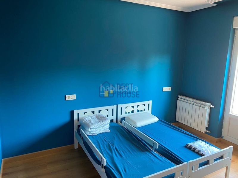 Foto eceb5c73-5dc9-4ab6-9d1a-ac2d7b6bc8cf. Towny house with heating parking in Onzonilla