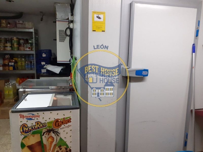 Foto bdd5e5e2-accc-4535-975e-bb04d0bb5ce9. Local comercial a Centro Ciudad León
