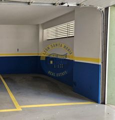 Autoparkplatz in La Lastra. Plaza de garaje a la venta en la chantría.