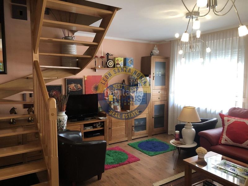 Foto 55135915-8d02-4db1-9860-293bdbdaa42e. Casa amb calefacció aparcament a San Mamés - La Palomera León