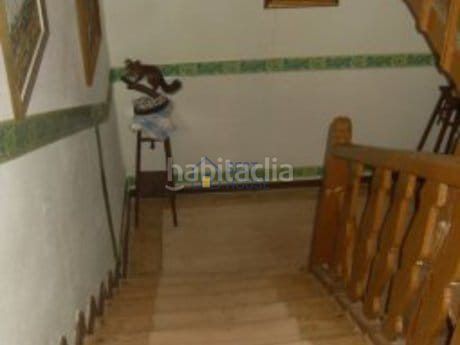 Foto f0f8449c-0d54-4147-ae1b-d68ad9bdc12a. Casa amb calefacció aparcament a Mansilla Mayor