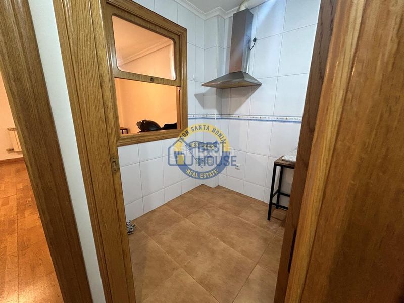 Foto e5b6c3bf-1d19-4b4e-8c68-a76b729011b5. Apartament amb calefacció a Casco Antiguo León