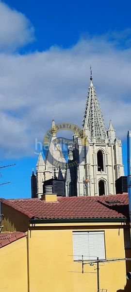 Foto 73244f17-a859-43bc-b2f0-b5e3580e0276. Apartament amb calefacció a Casco Antiguo León