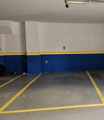 Aparcament cotxe a La Lastra. Plaza de garaje a la venta en la chantría.
