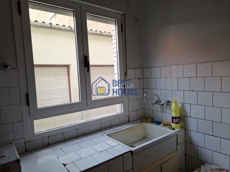 Foto 705f5392-060d-4f20-baf1-2fdc0dfdcbce. Casa amb calefacció a La Lastra León