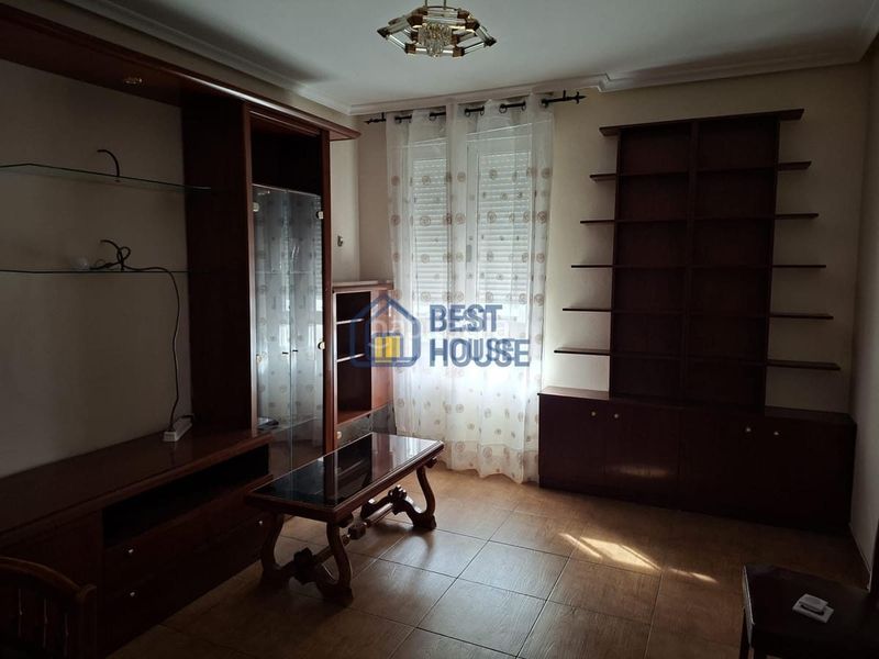 Foto f83fb200-48e7-4094-8c81-72bb990be485. Casa amb calefacció a La Lastra León