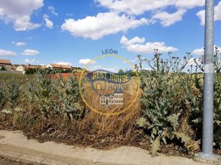 Terreno residencial en Santas Martas. Terreno urbano a la venta en reliegos a 25 km. de león