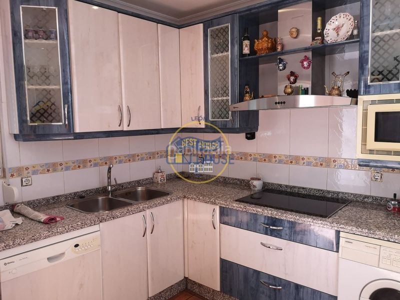 Foto fb4afe34-a075-4145-9987-5b8a93b2692b. Casa amb calefacció a Puente Castro León