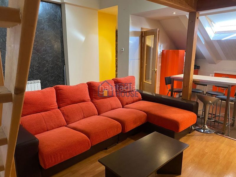 Foto dbc0bff6-9a22-4954-9698-a11196395f50. Apartament amb calefacció aparcament a La Lastra León