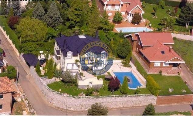 Foto 5708278b-2836-475e-90fb-01fa09cf3d20. Casa se vende chalet en las lomas, con vistas de todo león. en Valdefresno