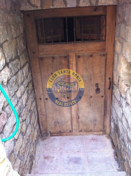 Foto 6d42b131-d3df-4f05-94d9-9c0cd7cde758. Casa se vende chalet en las lomas, con vistas de todo león. en Valdefresno