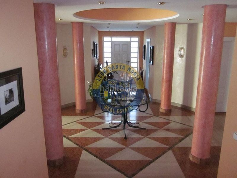 Foto 7d9f9611-cfdf-4a5b-8699-a7948eb02ecb. Casa se vende chalet en las lomas, con vistas de todo león. en Valdefresno