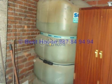 Foto fc8a9110-3bb7-42c7-9d49-92e7c3c684ea. Pis amb calefacció aparcament a Armunia León