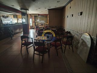Local Comercial a San Mamés - La Palomera